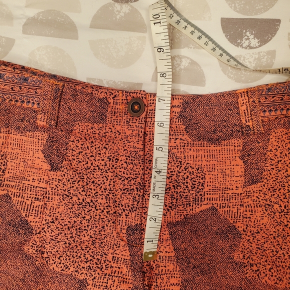 Cartonnier all over textured shorts - Picture 7 of 8